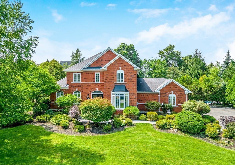 15-trillium-terrace-halton-hills-ontario-40796497