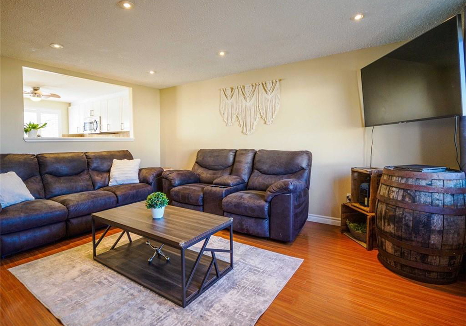242-richardson-drive-port-dover-ontario-40796506