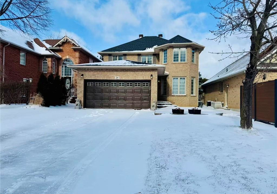 24-steeplechase-drive-ancaster-ontario-40796559