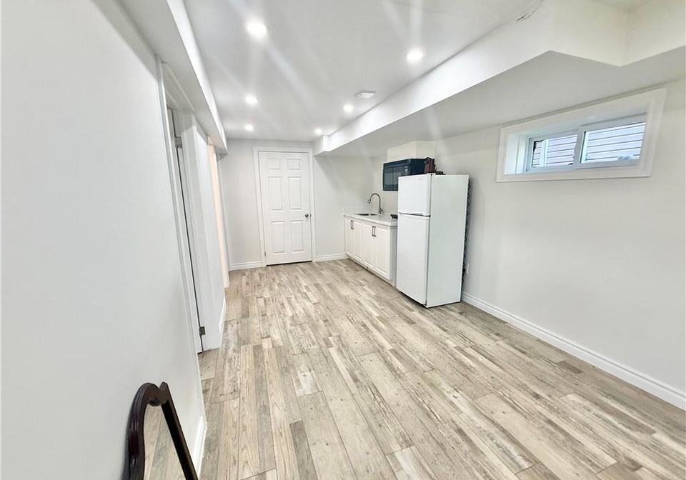 668a-butternut-avenue-waterloo-ontario-40796586