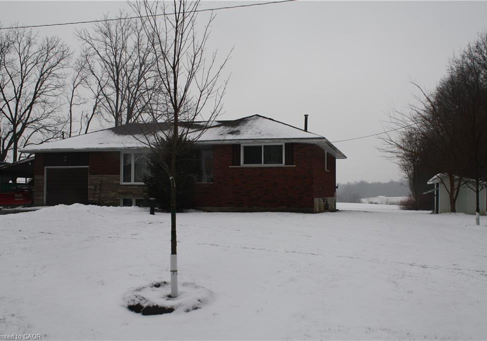 49-unity-side-road-caledonia-ontario-40796612
