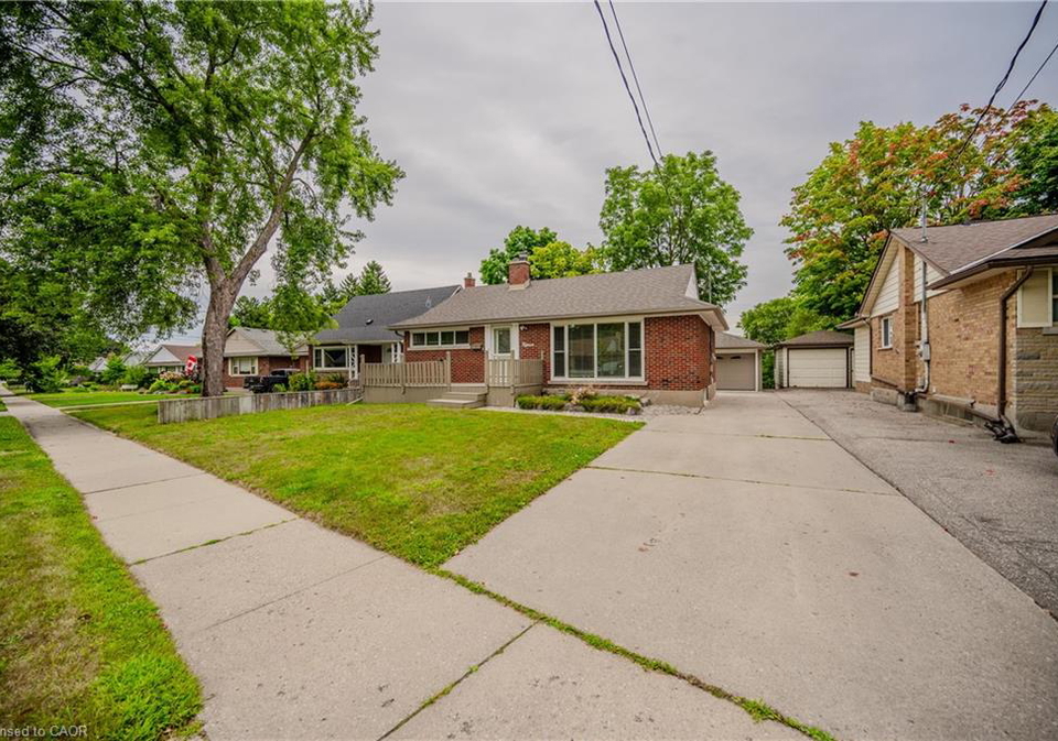 15-edinburgh-road-kitchener-ontario-40796644