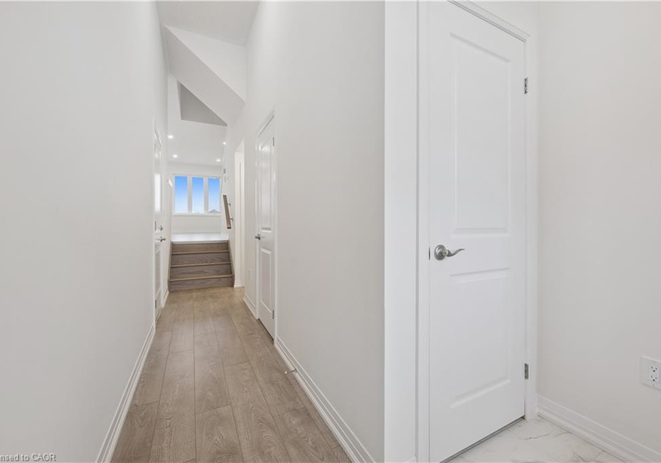107-winter-wren-crescent-kitchener-ontario-40796650