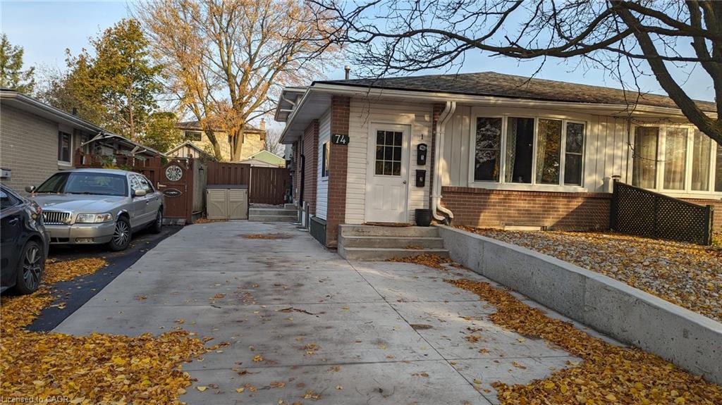74-dalegrove-drive-kitchener-ontario-40796740