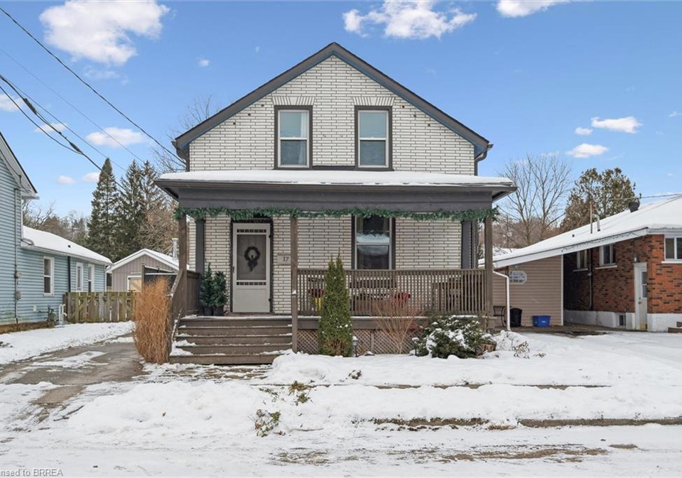 17-ball-street-paris-ontario-40796773