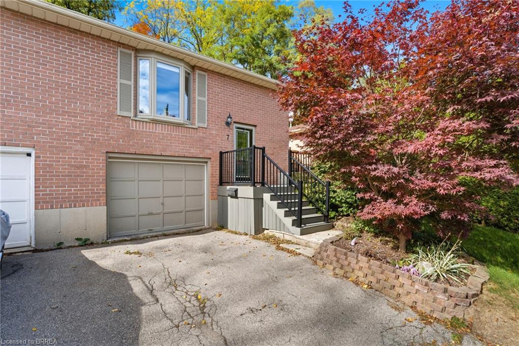 7-acres-street-paris-ontario-40796786