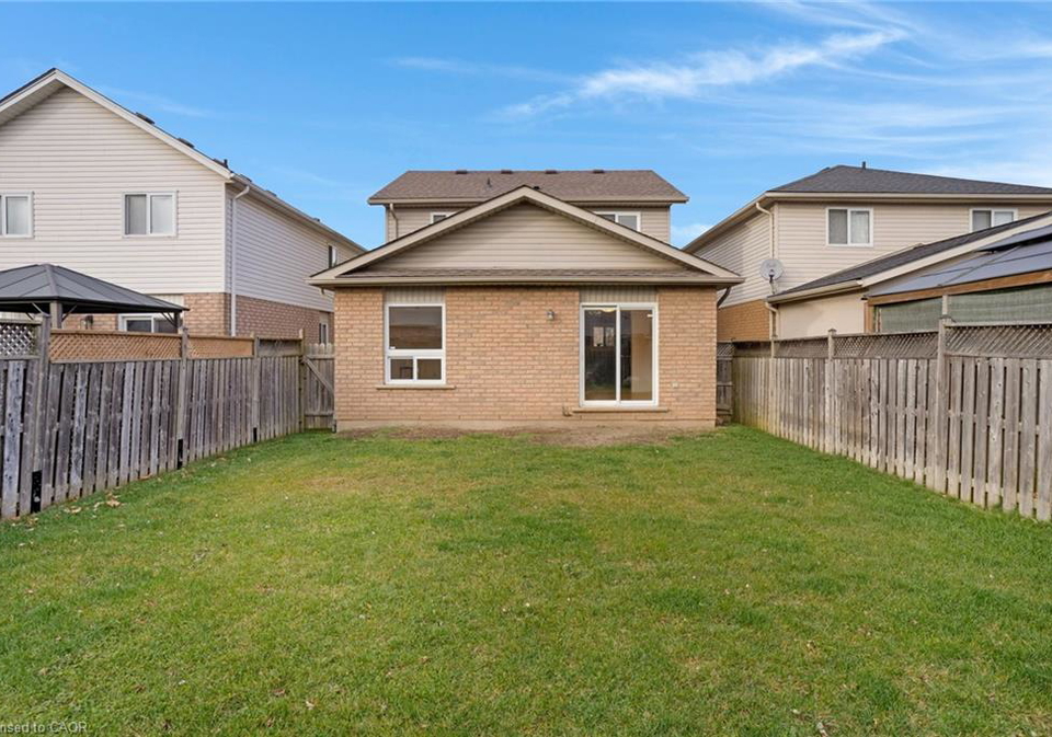 32-lilywood-drive-cambridge-ontario-40796790