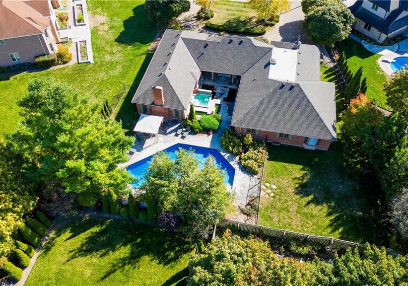592-manorwood-court-waterloo-ontario-40796792