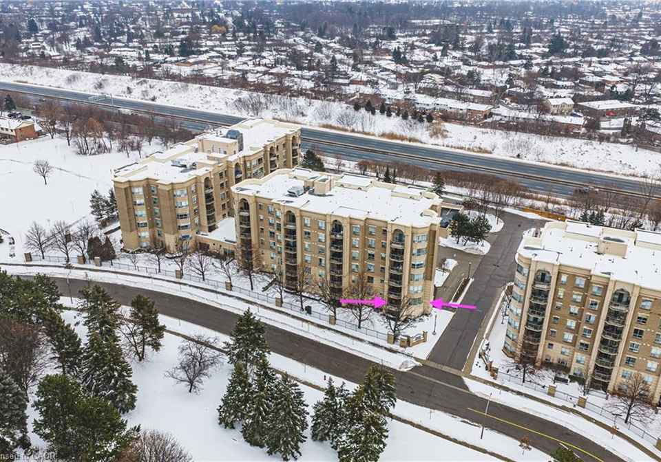 2075-amherst-heights-drive-burlington-ontario-40796800