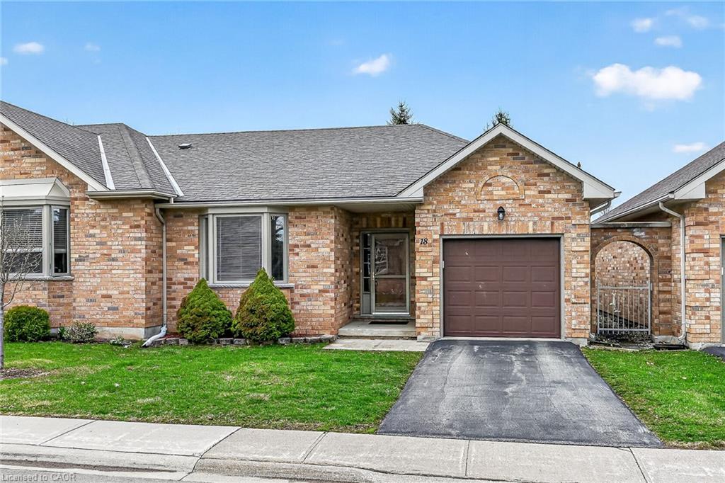 18-critzia-drive-mount-hope-ontario-40797010
