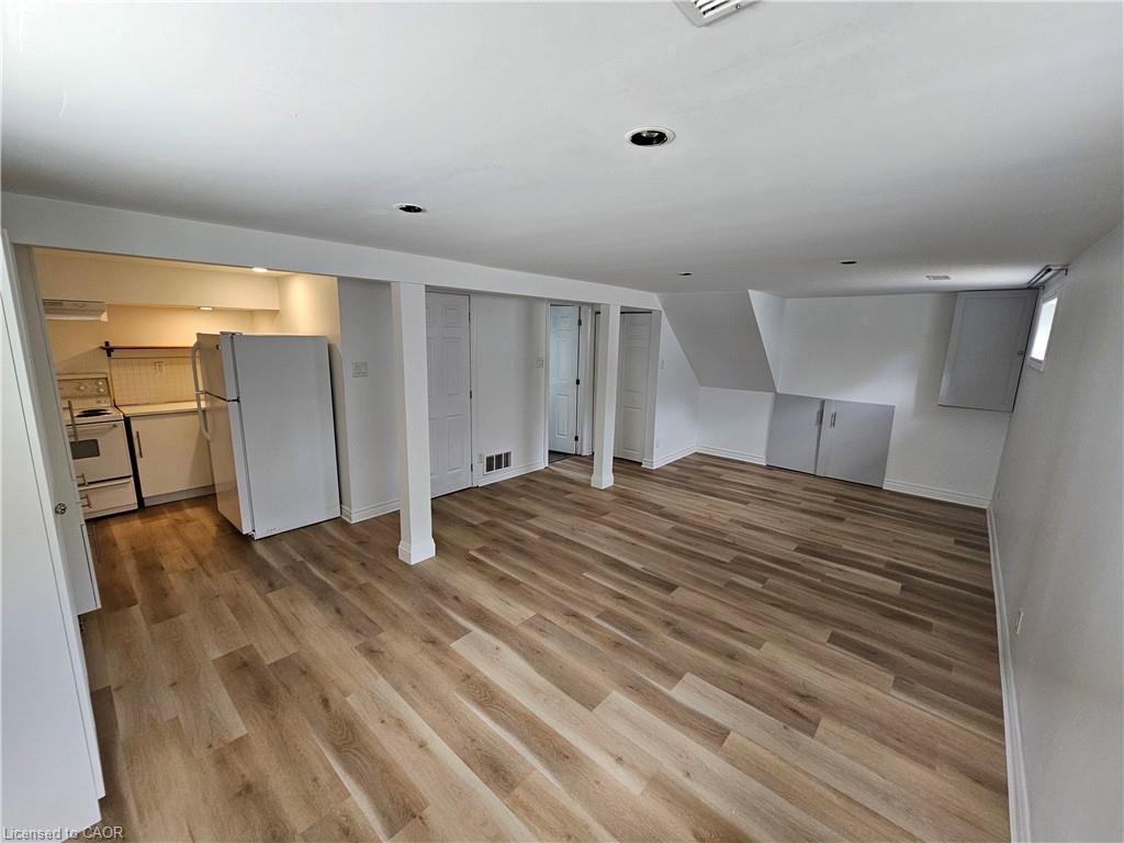 7-hillside-drive-kitchener-ontario-40797011