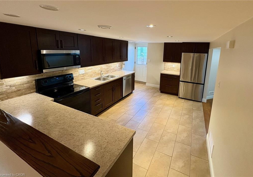 1491-brenner-crescent-burlington-ontario-40797058