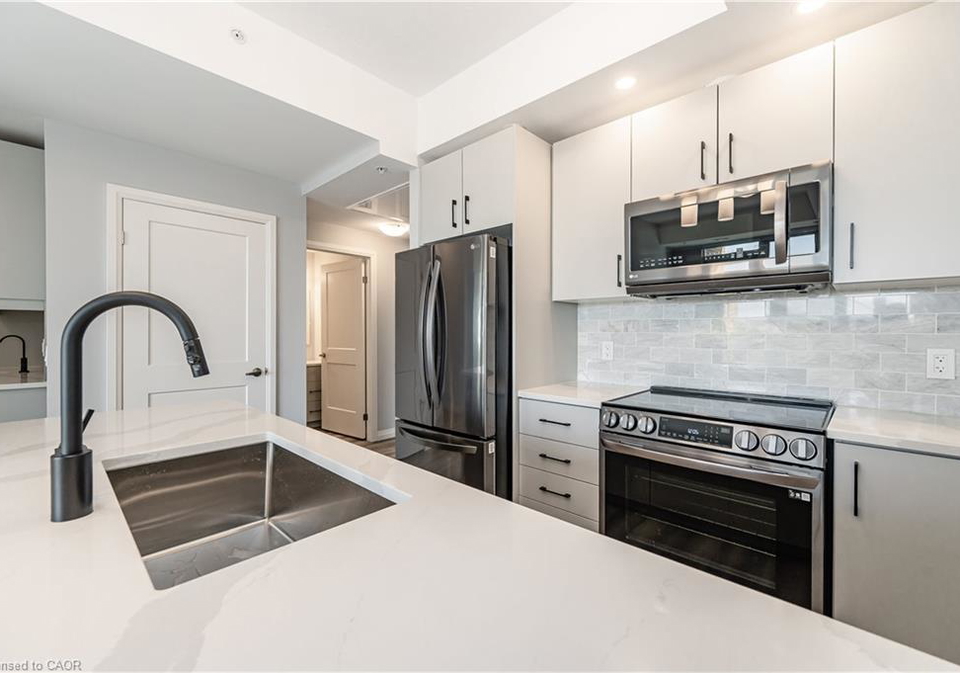 108-garment-street-kitchener-ontario-40797103