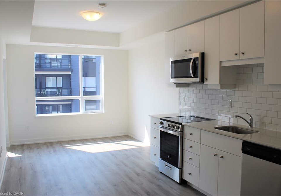 247-northfield-drive-e-waterloo-ontario-40797113