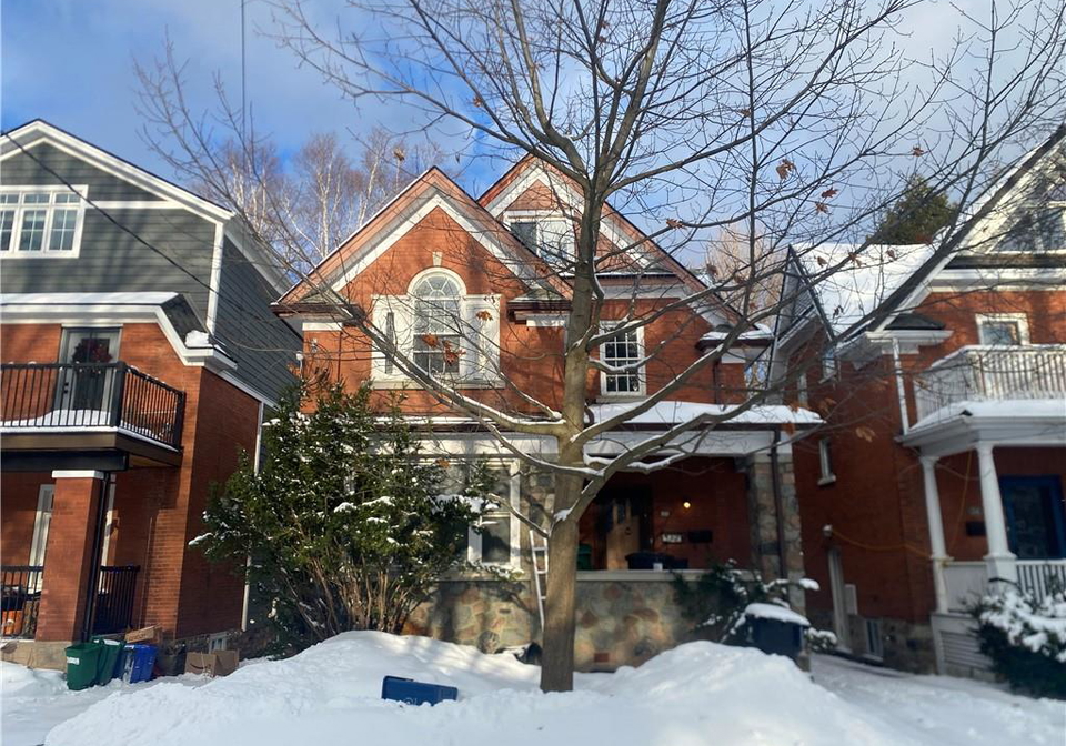 32-simeon-street-kitchener-ontario-40797114