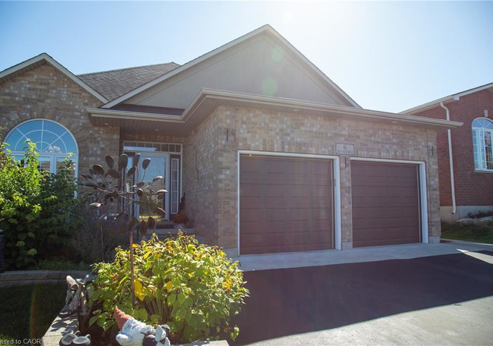 6-driftwood-drive-simcoe-ontario-40797151