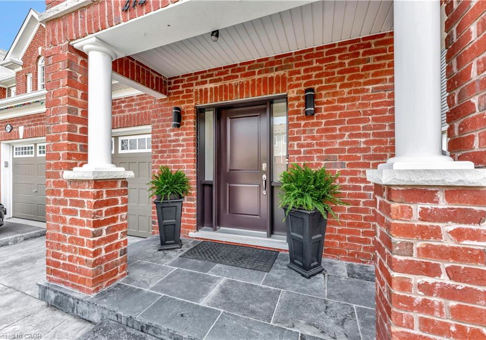212-waterbrook-lane-kitchener-ontario-40797154