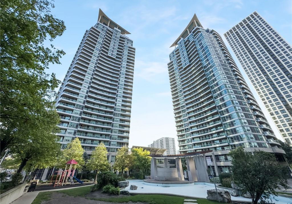 1-elm-drive-w-mississauga-ontario-40797290