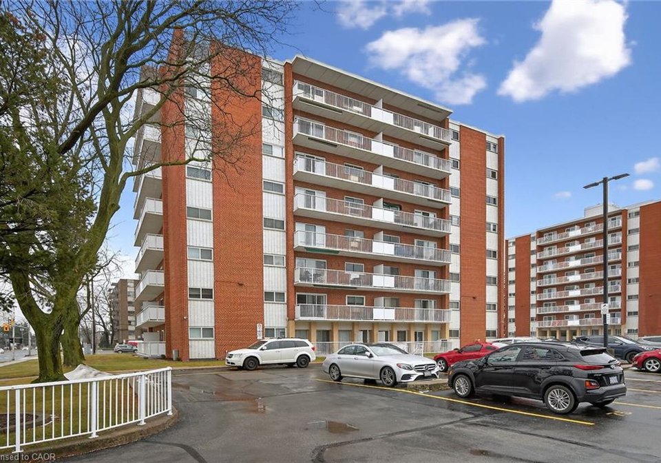 8-woodman-drive-hamilton-ontario-40797348