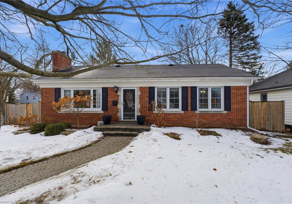 2-hillier-crescent-brantford-ontario-40797349