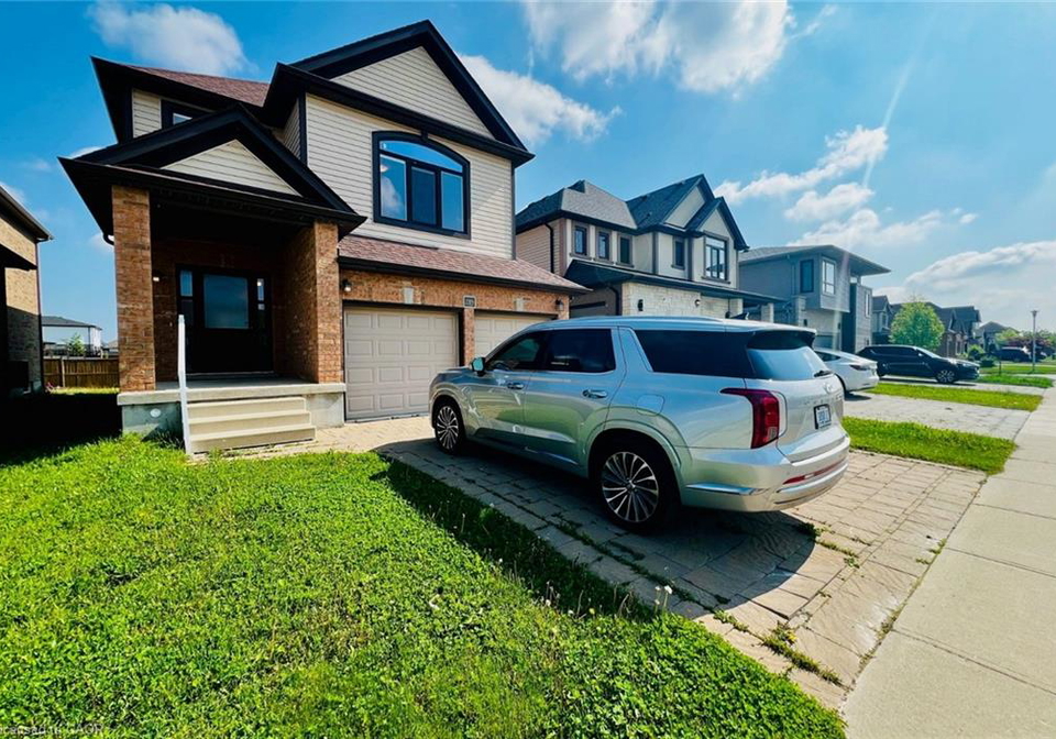 2319-evans-boulevard-london-ontario-40797431