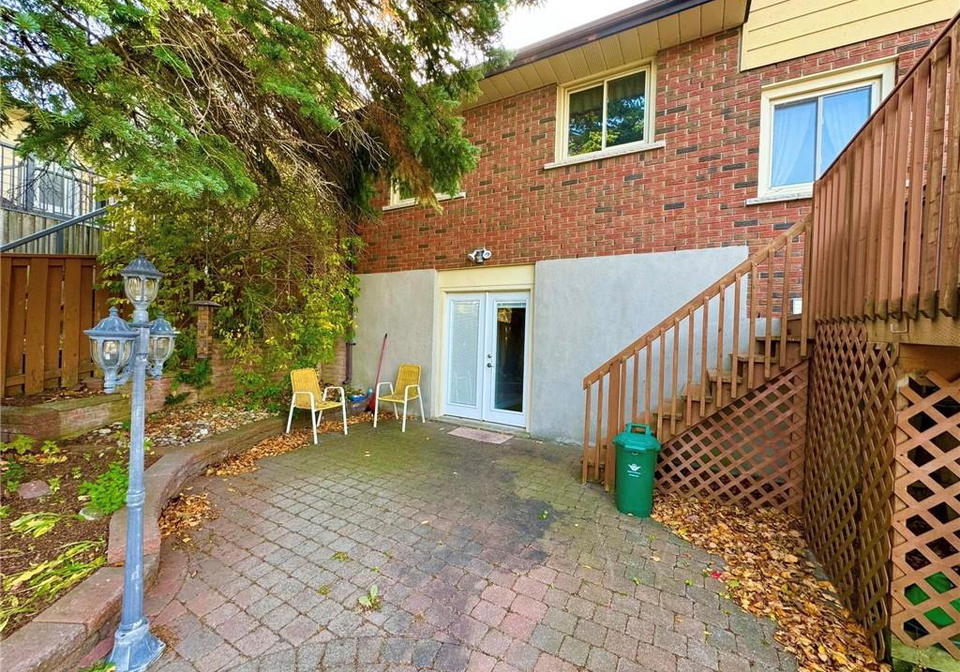 86-devonglen-drive-kitchener-ontario-40797448