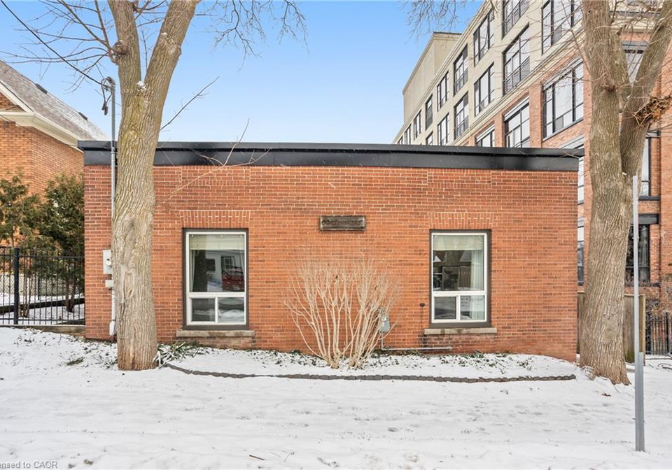 66-chestnut-street-kitchener-ontario-40797461