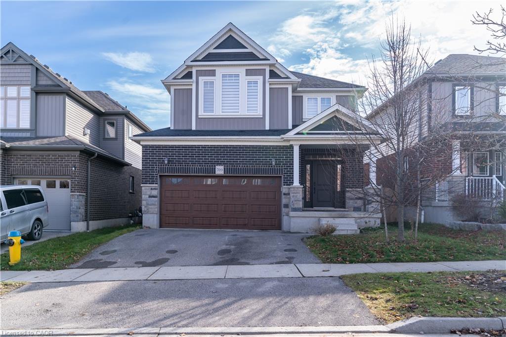 709-rock-elm-street-waterloo-ontario-40797573