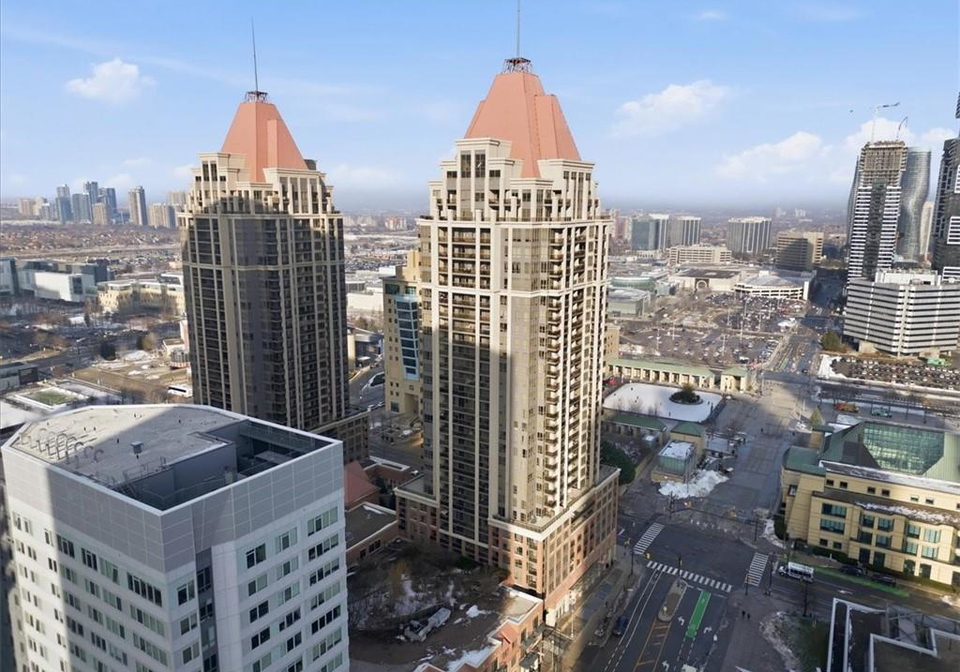 4080-living-arts-drive-mississauga-ontario-40797580