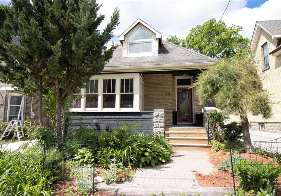 19-kitchener-avenue-london-ontario-40797600