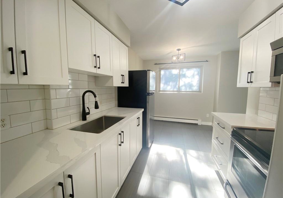 163-chandler-drive-kitchener-ontario-40797651
