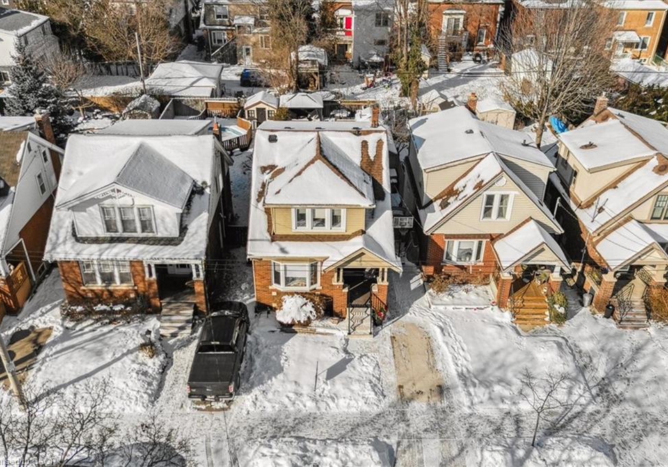 202-london-street-s-hamilton-ontario-40797686