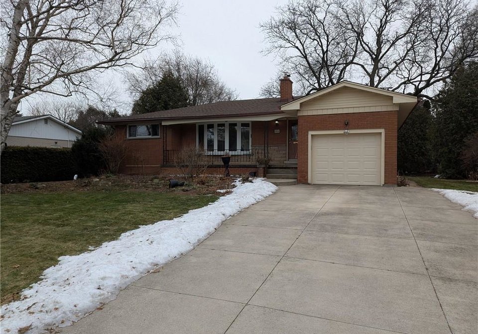 654-hiawatha-boulevard-ancaster-ontario-40797688