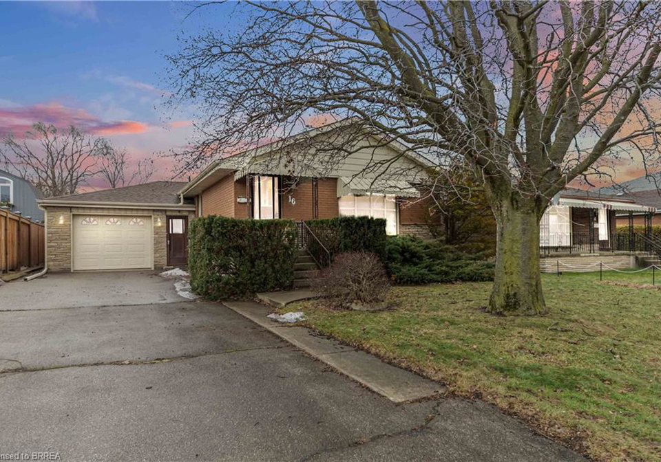 16-paris-road-brantford-ontario-40797692