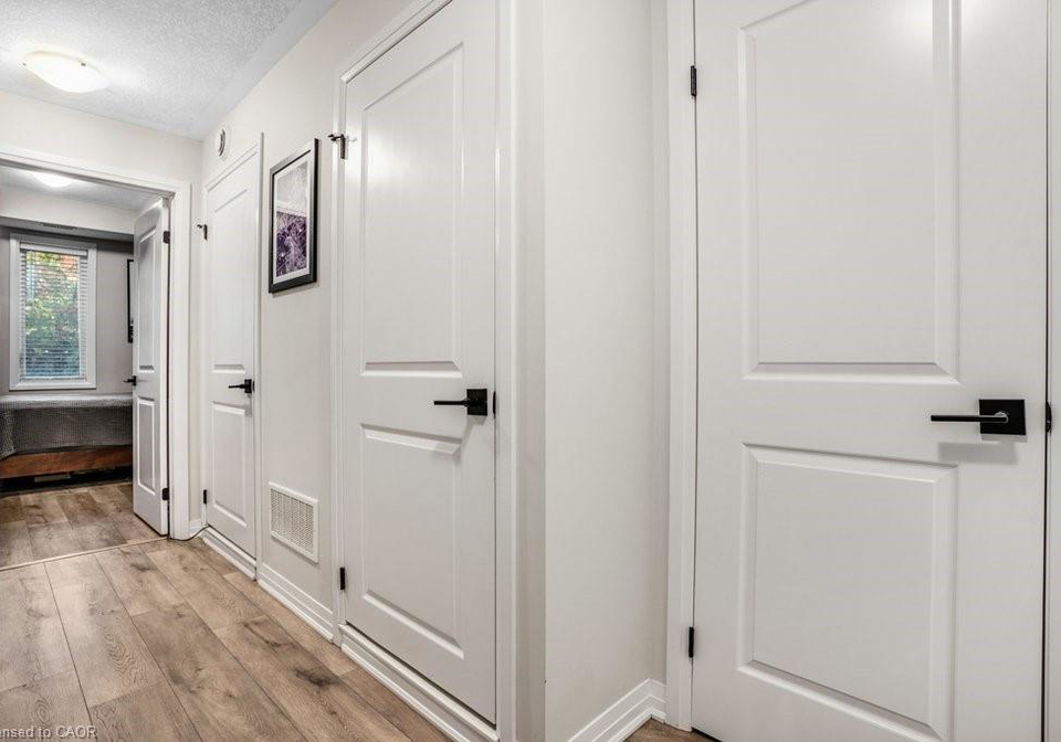 25-isherwood-avenue-cambridge-ontario-40797703
