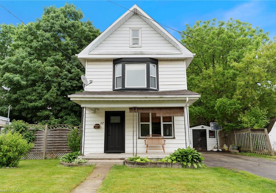 17-bertha-street-simcoe-ontario-40797726