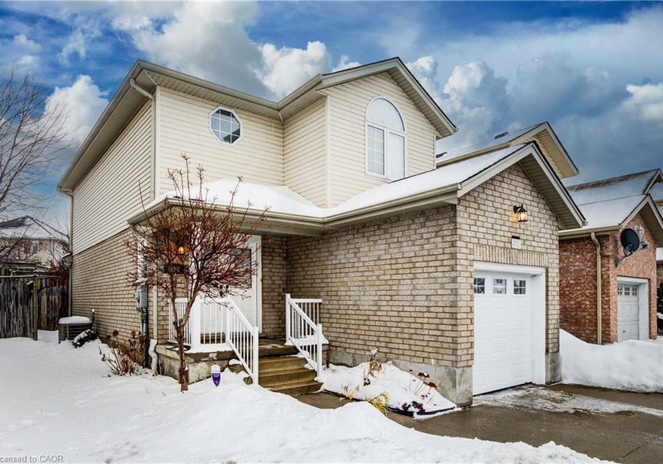 524-windflower-crescent-kitchener-ontario-40797763