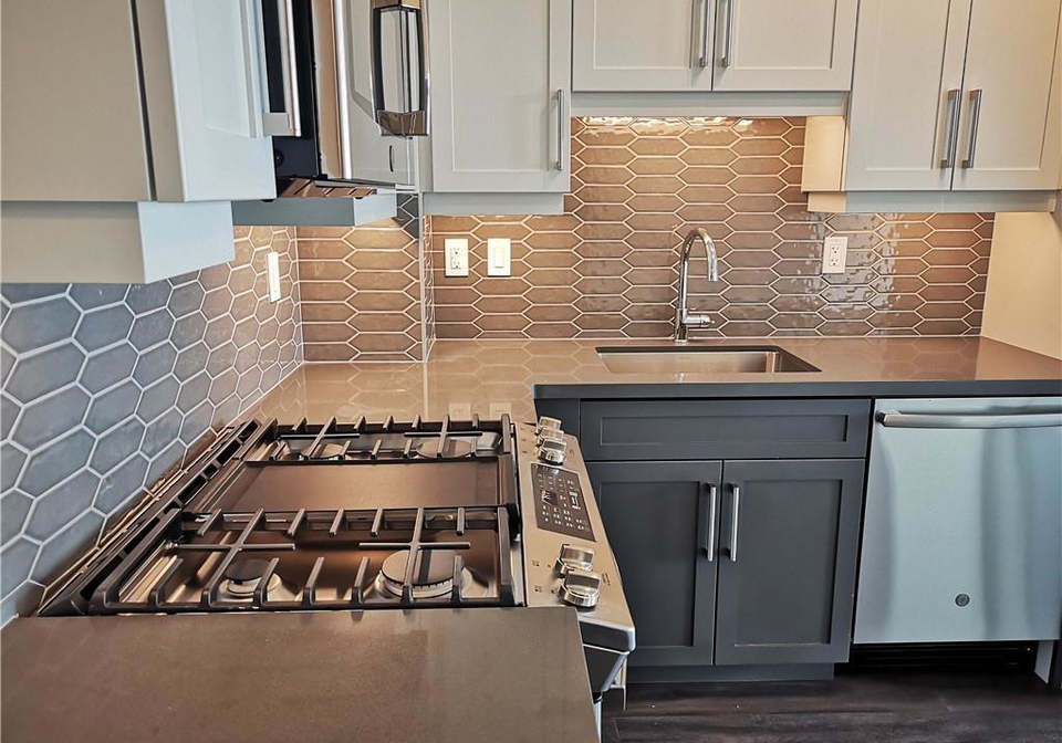 2007-james-street-burlington-ontario-40797779