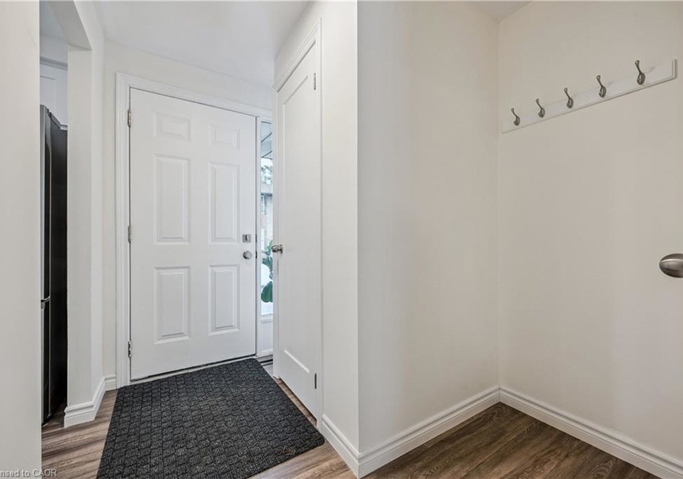 539-willow-road-guelph-ontario-40797802
