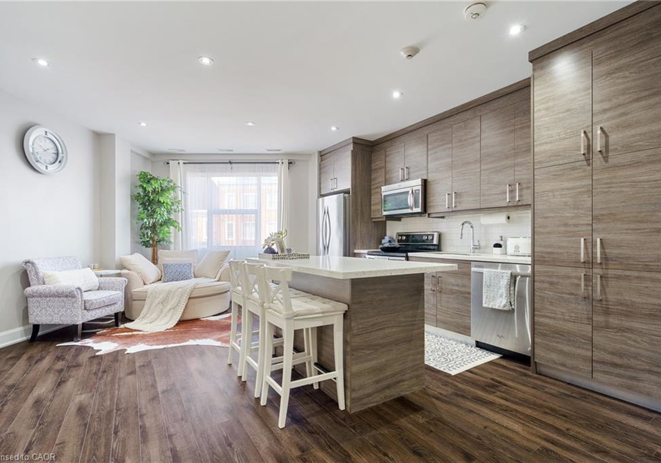 2-king-street-w-dundas-ontario-40797827