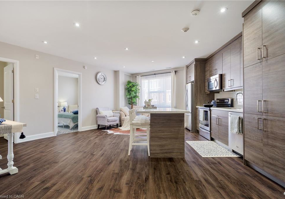 2-king-street-w-dundas-ontario-40797827