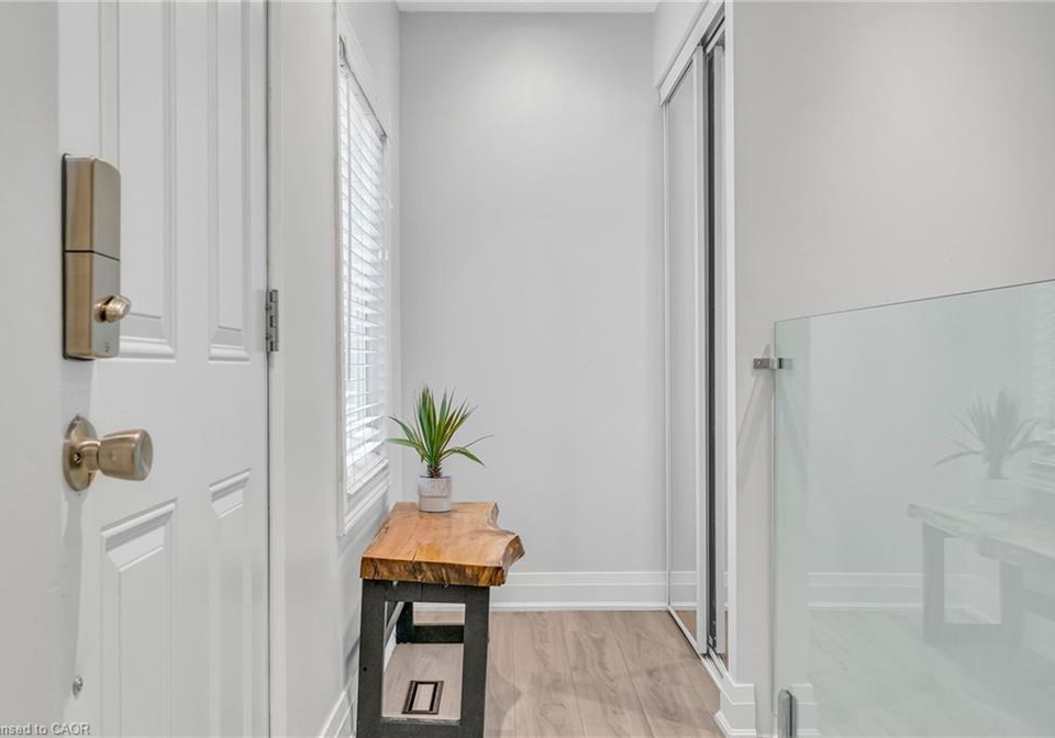1034-meredith-avenue-mississauga-ontario-40797876