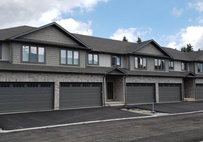291-falcon-drive-woodstock-ontario-40797897