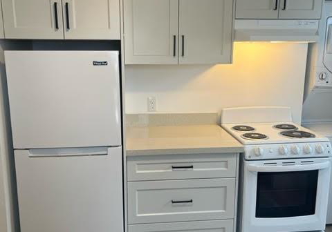42-fairview-avenue-kitchener-ontario-40797957