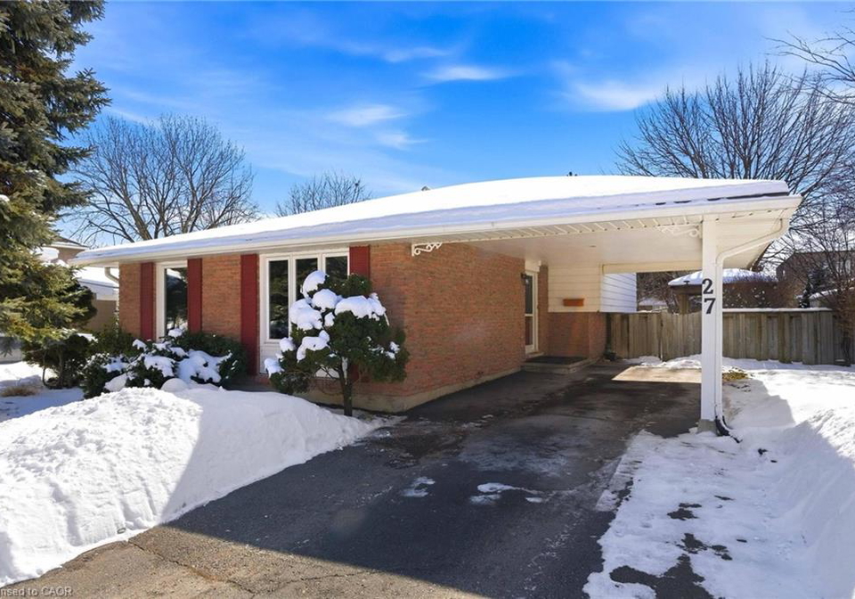 27-lewis-crescent-kitchener-ontario-40797999