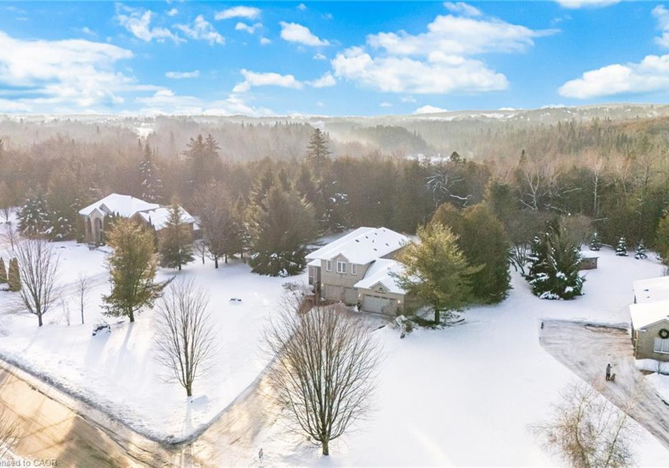 47-brookhaven-crescent-east-garafraxa-ontario-40798007