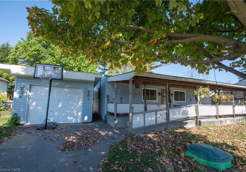 19-imperial-street-delhi-ontario-40798014