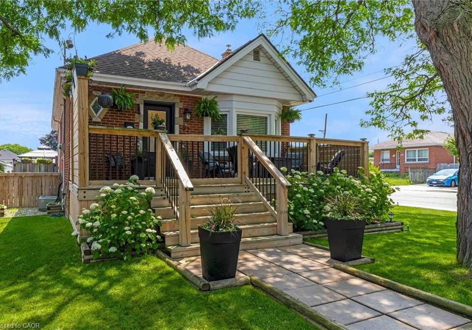 97-bell-avenue-hamilton-ontario-40798061