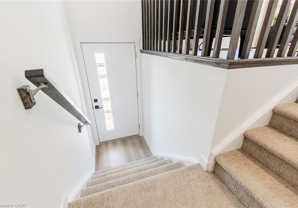 70-kenesky-drive-waterdown-ontario-40798066