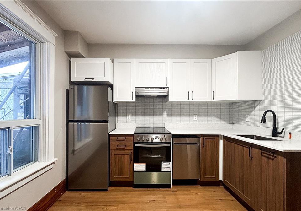 74-ottawa-street-hamilton-ontario-40798148
